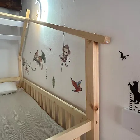 Wood 32 Family -apartment *