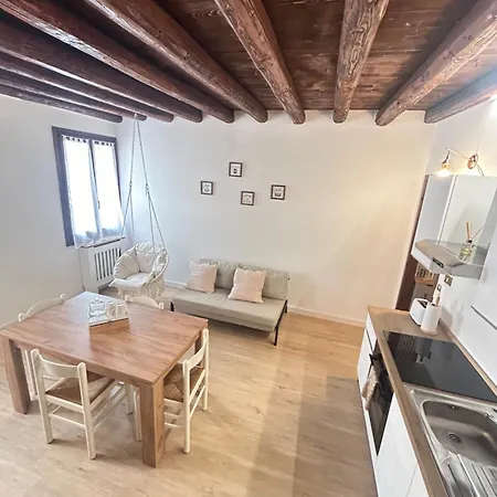 Wood 32 Family -apartment * Rovigo